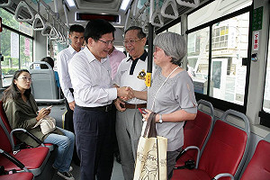 高鐵快捷公車補助將持續！林佳龍：這是高鐵的社會責任