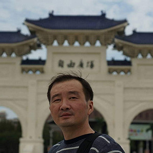 中國民運人士評歐陽娜娜：藝人比政治家要率直一些