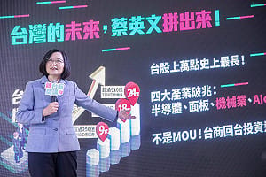 辣台派開講 蔡英文：司機不能換 換了會倒車