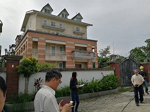 吳建忠觀點》有樣學樣 張縣長敢拆張前縣長的「青埔宮」嗎？