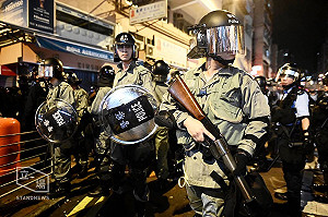 港警開槍 王丹：中共已混進港警中