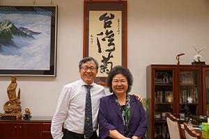 柯文哲沒資格道歉！謝志偉替陳菊抱屈 :「她不是比較肥的韓國瑜」