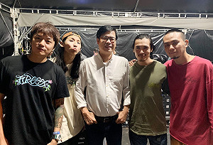 陳其邁道別「大港」 楊大正：我心疼故鄉