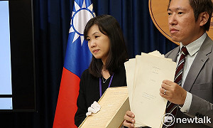 總統府職員涉私菸案 黃暐瀚：發言人應出面道歉