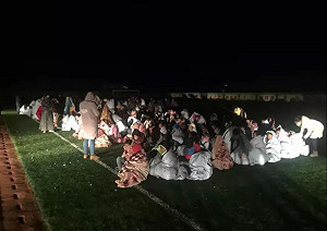深夜驚魂！甘肅發生規模5.7地震 民眾裹厚被子避難