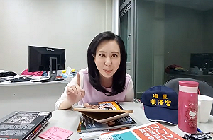 （影）回應「灣灣回家吧」 陳凝觀 : 西西跟新新都被監控 然後香香被家暴!
