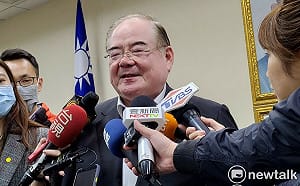 李乾龍座車被裝追蹤器不報案 尹乃菁怒控賴清德  律師諷：可能是習近平