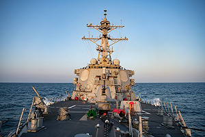 互別苗頭？ 共機剛擾台 國防部證實美艦現蹤台海