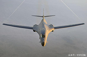 美B-1B轟炸機在中國周邊飛出「詭異路線」 專家 : 疑似模擬攻擊演習