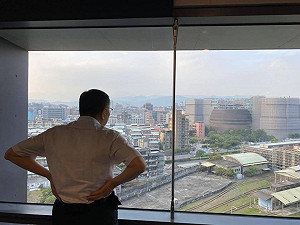 快訊》有勾串、逃亡之虞！柯文哲複訊後遭檢方聲押禁見