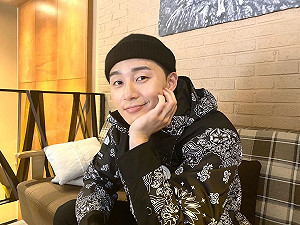 韓國演員第一人！朴敘俊Youtube頻道訂閱破百萬獲「金獎牌」