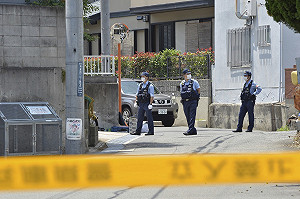 恐怖！男大生十字弓射殺家人 造成2死2傷