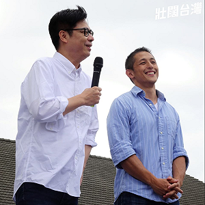 南下高雄助陣！吳怡農大讚陳其邁「重開機」藍圖