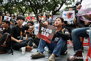 現場直擊》騎士的命也是命! 數百群眾籲公路總局檢討交通制度