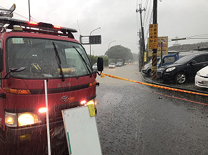 17縣市豪大雨持續炸 新北桃園一級淹水警戒外出多留意