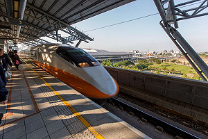 滿足學生返校潮！高鐵大學生5折優惠列車 8/10 開始購票