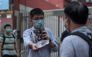 香港立法會延選一年的表面是防疫  實為政治部署