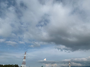 對流發展旺盛！全台9縣市大雨特報