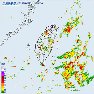 快訊》雷聲轟轟！大雷雨彈襲擊雙北、桃園