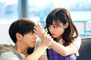 片寄涼太、橋本環奈假戲真做？ 「最萌身高差組合」攜手撒糖擦出愛的火花