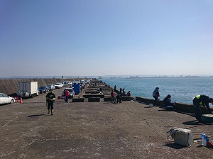 釣魚夯！航港局抽查全台14處商港釣點確保安全