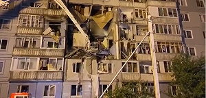 (影) 俄羅斯一棟大樓發生氣爆 3人喪生 仍有38人下落不明