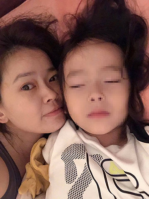 七夕當天宣布分開！馬丁前妻坦承離婚後哭3天：對不起小孩