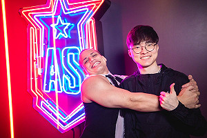 (影)《英雄聯盟》抱緊處理！T1正式簽下暴躁實況主Tyler1