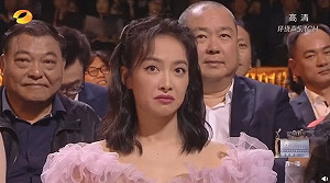 金鷹獎有內幕？宋茜「癟嘴不屑」瞬變臉！網友：不屑趙麗穎