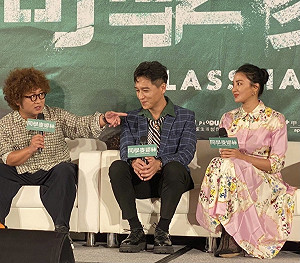 鄭人碩床戲冥想姿勢！洪小鈴挑戰情慾戲 曝：主要靠他帶