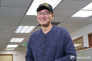 舔共藝人對中國鳳梨禁令表態！梁文傑：鳳梨就是政治