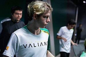 《鬥陣特攻》毫無預警！洛杉磯英勇選手與工作人員全體解約