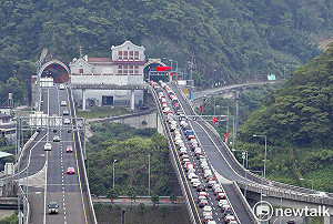 初一走春湧現車潮！國道6大易塞路段曝 高公局：國5南向恐塞超過10小時