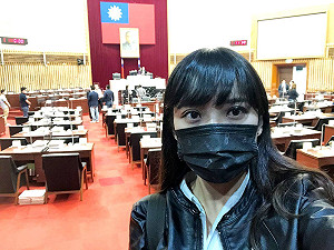 高雄市議會定期大會開幕第一天就流會? 黃捷: 國民黨議員惡意干擾