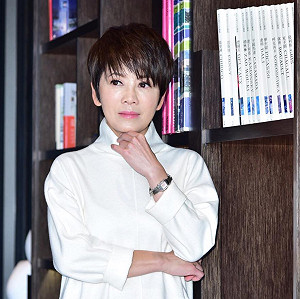 陳雅琳接52台台長 總經理莊豐嘉：華視大步邁前超級動力