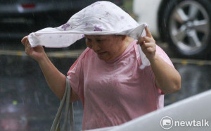 全台變天！中央氣象署下午再度發布13縣市大雨特報