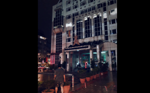 你的「歲月靜好」是他的「負重前行」 北市聯醫藥劑師曝衛生局配送疫苗實況