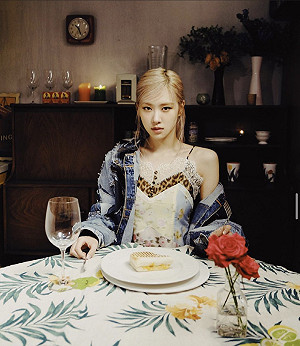 ROSÉ翻唱歌曲破三百萬點閱 釣出原唱本尊大讚好聽