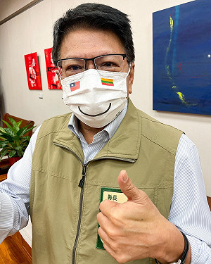 立陶宛設立台灣代表處 潘孟安戴「台立口罩」直呼：外交重大突破