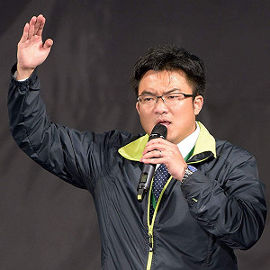 擔任閣揆秘書長？桃議員楊家俍：被這樣傳「三生有幸」