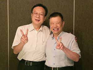 卓伯源曬與「鎢鋼大王」合照 信心喊話: 國民黨一定可以重返執政榮耀