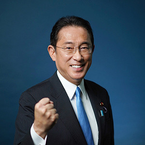 岸田文雄先前曾將矛頭對準中國！華春瑩：恪守中日四個政治文件「正確發展」