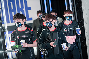 英雄聯盟世界賽》找回狀態！BYG擊敗獨聯UOL、首勝入袋