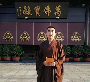 中國「躺平」文化的延續？得了「厭班症」媒體人辭職去寺院！