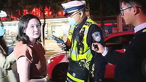 這些官全都否認是「yu wei」江西瑪莎拉帝女酒駕茫喊誰? 全網轟動大肉搜