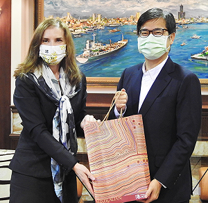 會見澳洲辦事處代表 陳其邁：盼澳洲支持台灣加入CPTPP