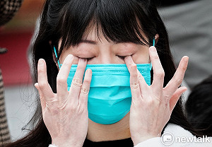現場直擊》高嘉瑜受暴後首度現身 強忍淚水盼未來不再有受暴者