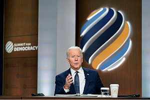 民調低靡 民主黨2024不要拜登競選連任? CNN : 這11人可出馬取代