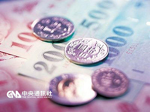 恐慌瀰漫 新台幣兌美元貶破33.7