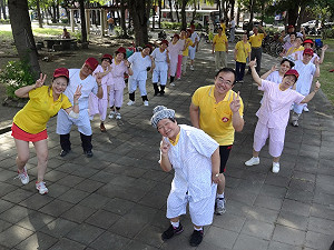 公園放音樂伴舞須付費 范雲批智財局:欺人太甚